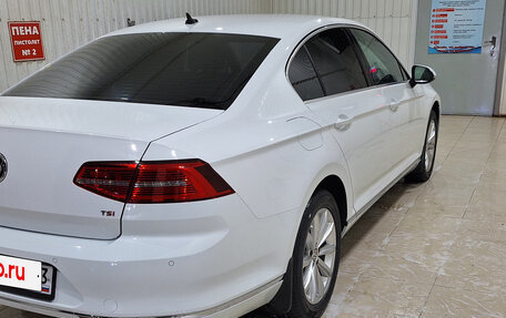 Volkswagen Passat B8 рестайлинг, 2017 год, 2 400 000 рублей, 3 фотография