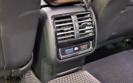 Volkswagen Passat B8 рестайлинг, 2017 год, 2 400 000 рублей, 6 фотография