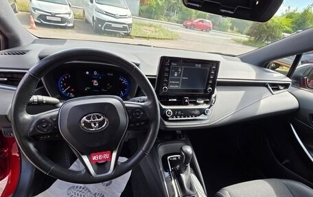 Toyota Corolla, 2021 год, 2 368 000 рублей, 10 фотография