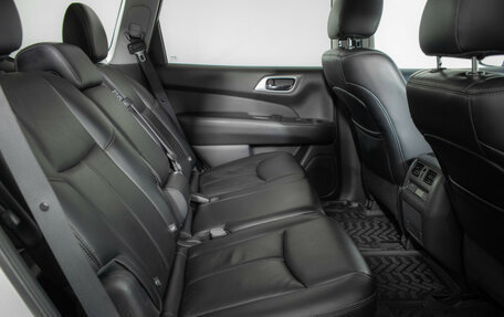 Nissan Pathfinder, 2015 год, 1 590 000 рублей, 10 фотография