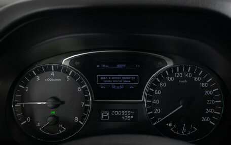 Nissan Pathfinder, 2015 год, 1 590 000 рублей, 13 фотография