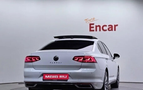 Volkswagen Passat B8 рестайлинг, 2022 год, 1 990 000 рублей, 4 фотография