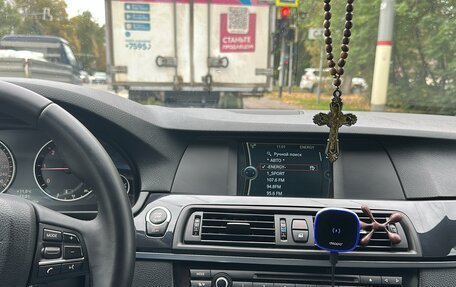 BMW 5 серия, 2012 год, 2 100 000 рублей, 11 фотография