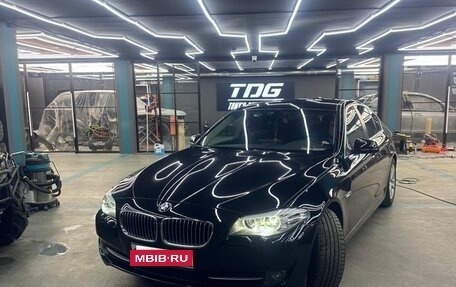BMW 5 серия, 2012 год, 2 100 000 рублей, 2 фотография