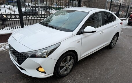 Hyundai Solaris II рестайлинг, 2022 год, 1 320 000 рублей, 3 фотография