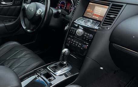 Infiniti FX II, 2009 год, 1 950 000 рублей, 25 фотография