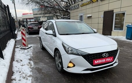 Hyundai Solaris II рестайлинг, 2022 год, 1 320 000 рублей, 4 фотография
