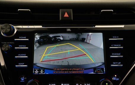 Toyota Camry, 2019 год, 3 214 444 рублей, 18 фотография