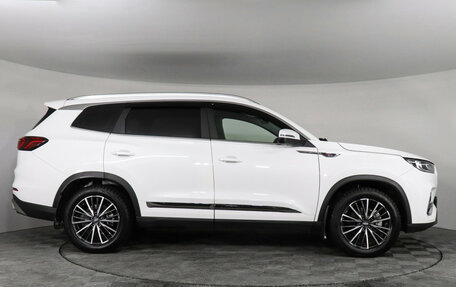 Chery Tiggo 8 Pro, 2023 год, 2 369 000 рублей, 4 фотография