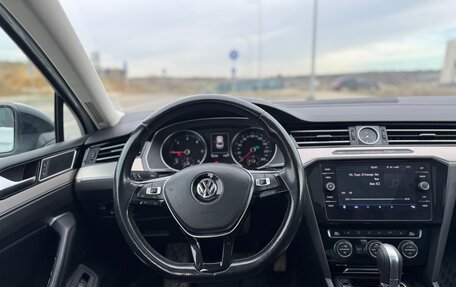Volkswagen Passat B8 рестайлинг, 2018 год, 2 490 000 рублей, 15 фотография