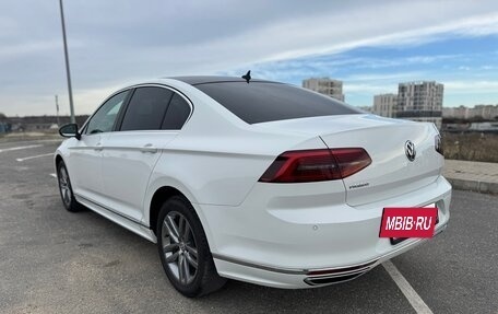 Volkswagen Passat B8 рестайлинг, 2018 год, 2 490 000 рублей, 7 фотография
