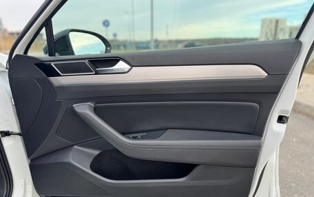 Volkswagen Passat B8 рестайлинг, 2018 год, 2 490 000 рублей, 21 фотография