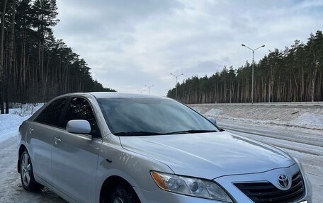 Toyota Camry, 2008 год, 970 000 рублей, 6 фотография