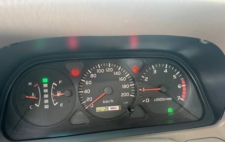 Toyota Land Cruiser Prado 90 рестайлинг, 2000 год, 2 550 000 рублей, 18 фотография