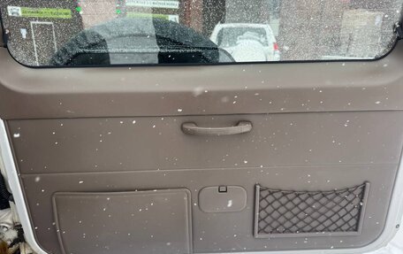 Toyota Land Cruiser Prado 90 рестайлинг, 2000 год, 2 550 000 рублей, 22 фотография