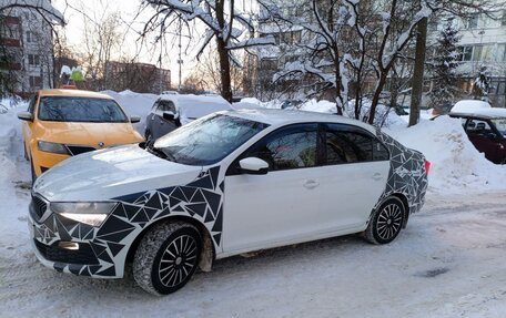 Skoda Rapid II, 2020 год, 900 000 рублей, 4 фотография