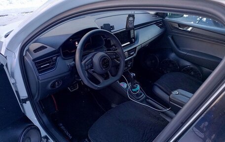 Skoda Rapid II, 2020 год, 900 000 рублей, 6 фотография