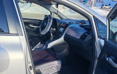 Toyota Auris II, 2010 год, 850 000 рублей, 4 фотография