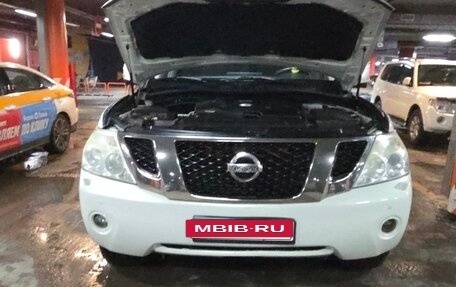 Nissan Patrol, 2010 год, 2 400 000 рублей, 11 фотография