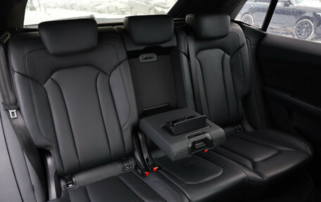 Audi Q8 I, 2019 год, 7 799 000 рублей, 34 фотография