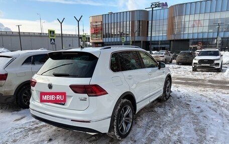 Volkswagen Tiguan II, 2017 год, 3 800 000 рублей, 7 фотография