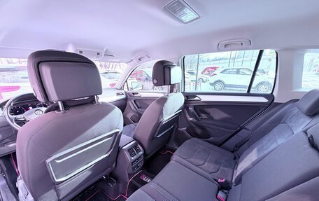 Volkswagen Tiguan II, 2017 год, 3 800 000 рублей, 14 фотография