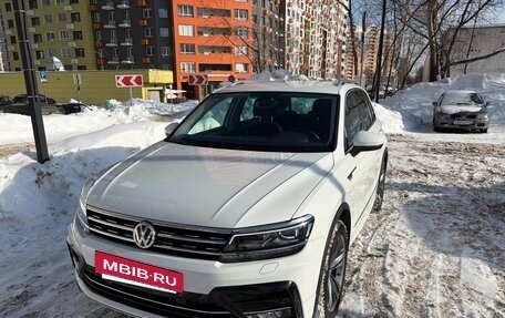 Volkswagen Tiguan II, 2017 год, 3 800 000 рублей, 10 фотография