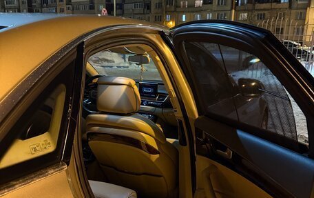 Audi A8, 2012 год, 1 999 999 рублей, 3 фотография