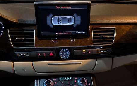 Audi A8, 2012 год, 1 999 999 рублей, 10 фотография