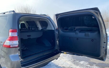 Toyota Land Cruiser Prado 150 рестайлинг 2, 2016 год, 4 449 000 рублей, 9 фотография