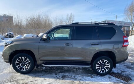 Toyota Land Cruiser Prado 150 рестайлинг 2, 2016 год, 4 449 000 рублей, 8 фотография