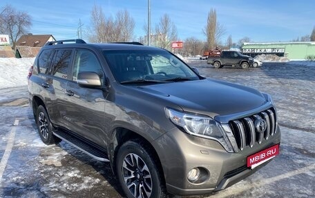 Toyota Land Cruiser Prado 150 рестайлинг 2, 2016 год, 4 449 000 рублей, 2 фотография