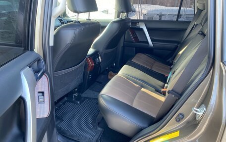 Toyota Land Cruiser Prado 150 рестайлинг 2, 2016 год, 4 449 000 рублей, 14 фотография