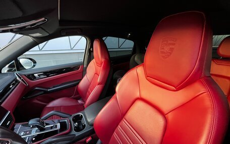 Porsche Cayenne III, 2021 год, 10 800 000 рублей, 7 фотография