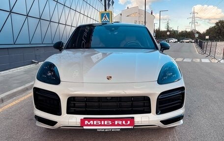 Porsche Cayenne III, 2021 год, 10 800 000 рублей, 2 фотография