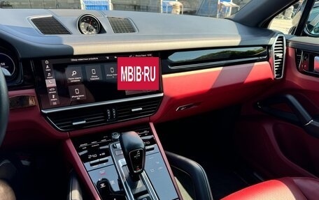 Porsche Cayenne III, 2021 год, 10 800 000 рублей, 12 фотография