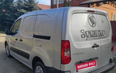 Peugeot Partner II рестайлинг 2, 2010 год, 960 000 рублей, 8 фотография