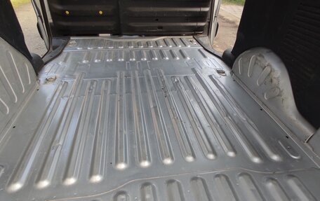 Peugeot Partner II рестайлинг 2, 2010 год, 960 000 рублей, 18 фотография