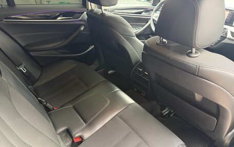 BMW 5 серия, 2019 год, 4 000 000 рублей, 10 фотография