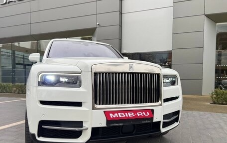 Rolls-Royce Cullinan, 2019 год, 31 500 000 рублей, 7 фотография