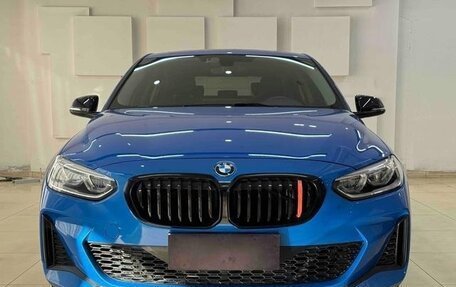 BMW 1 серия, 2021 год, 2 050 000 рублей, 3 фотография