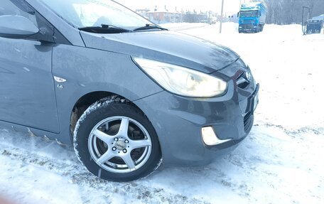 Hyundai Solaris II рестайлинг, 2013 год, 710 000 рублей, 14 фотография