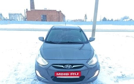 Hyundai Solaris II рестайлинг, 2013 год, 710 000 рублей, 17 фотография