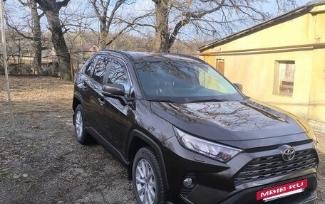 Toyota RAV4, 2020 год, 3 250 000 рублей, 8 фотография