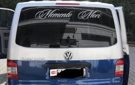 Volkswagen Transporter T5 рестайлинг, 2010 год, 2 050 000 рублей, 3 фотография