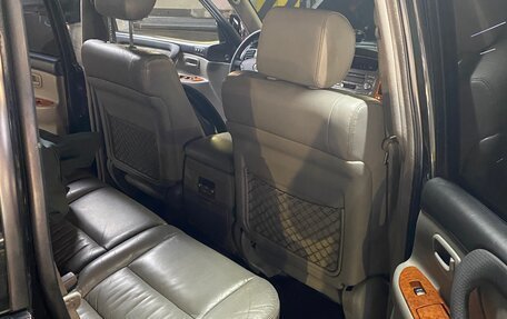 Toyota Land Cruiser 100 рестайлинг 2, 2005 год, 2 500 000 рублей, 8 фотография