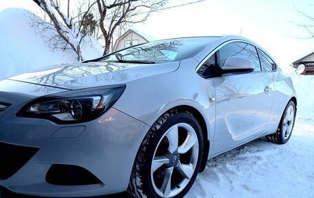 Opel Astra J, 2011 год, 820 000 рублей, 1 фотография