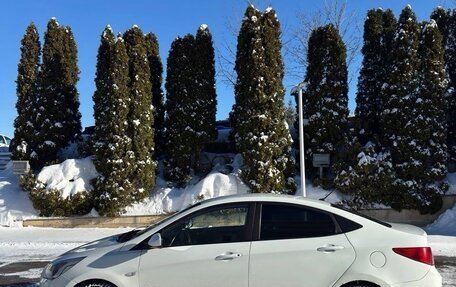 Hyundai Solaris II рестайлинг, 2016 год, 900 000 рублей, 5 фотография