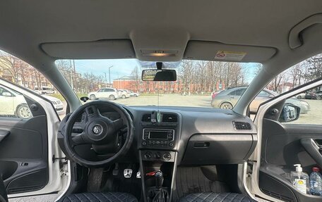 Volkswagen Polo VI (EU Market), 2010 год, 650 000 рублей, 4 фотография