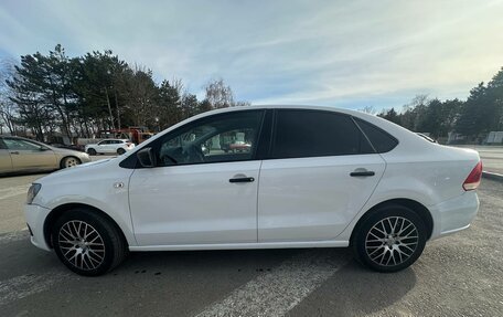 Volkswagen Polo VI (EU Market), 2010 год, 650 000 рублей, 2 фотография
